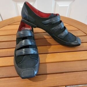 Kenneth Cole Reaction Fire-D Up Black‎ Velcro Shoes Size 10